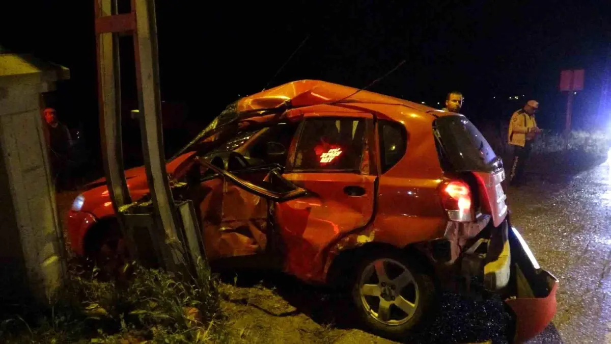 Tokat\'ta trafik kazası: Kimya öğretmeni hayatını kaybetti