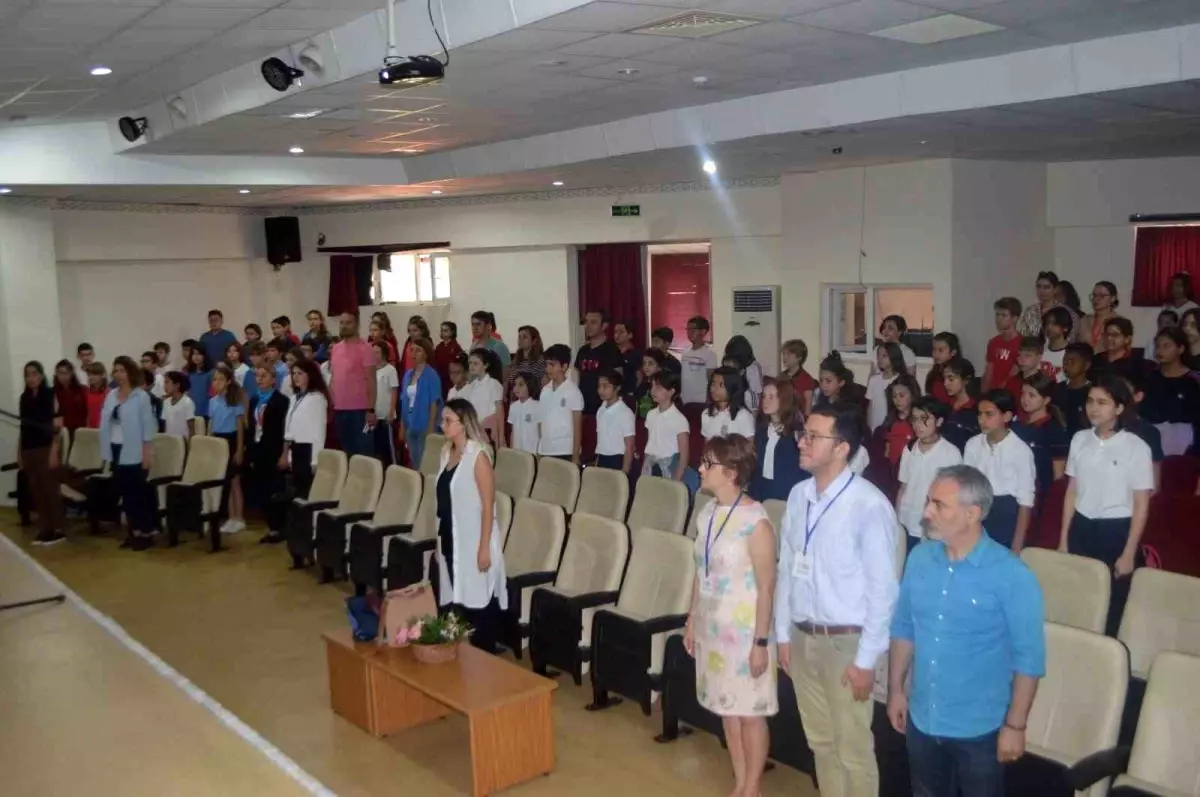 Marmaris\'te Ortaokul Düzeyinde Birleşmiş Milletler Konferansı Düzenlendi