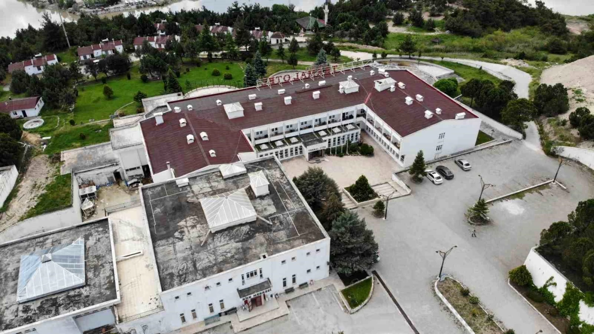 Reşadiye Termal Otel Ziyaretçilerini Bekliyor