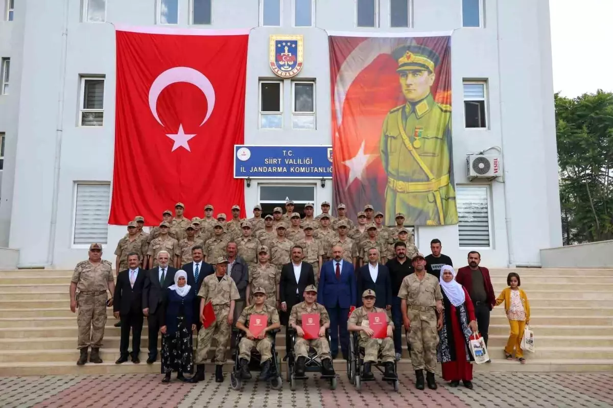 Siirt\'te 5 özel birey temsili askerlik eğitimini tamamladı