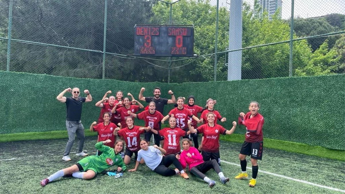 Servergazi Borsa İstanbul Mesleki ve Teknik Anadolu Lisesi Genç Kızlar Futbol Takımı Dünya Liselilerarası Futbol Müsabakalarında Türkiye\'yi temsil edecek