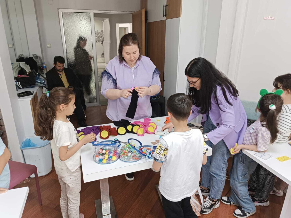 Atakum Belediyesi ve Özgecan Kadın Danışma Merkezi Depremzedelere Yönelik Etkinlik Düzenliyor