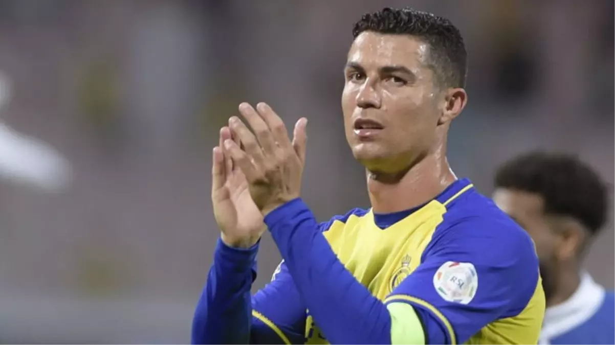 Herkes yeni adresini merak ediyordu! Cristiano Ronaldo\'dan resmi transfer açıklaması