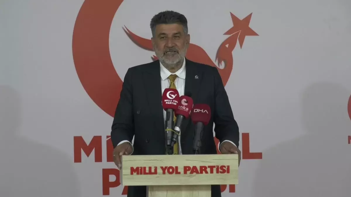 Milli Yol Partisi Genel Başkanı Remzi Çayır: \'Milleti yargılayan siyasetçi kendini yargılamalı\'