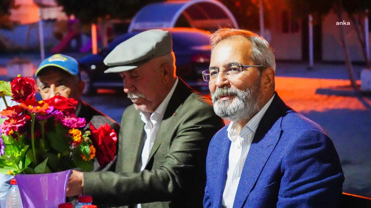 Tarsus Belediye Başkanı Haluk Bozdoğan, Alifakı Mahallesi sakinleriyle bir araya geldi