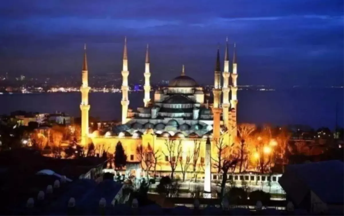 2 Haziran Cuma selası ne zaman okunur? İstanbul, Ankara, İzmir sela ne zaman okunur? Cuma selası saat kaçta okunuyor?