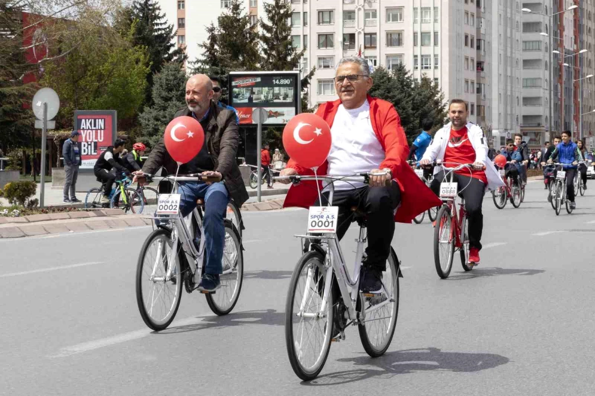 Kayseri\'de Bisiklet Yolu Uzunluğu 80 Kilometreye Ulaştı