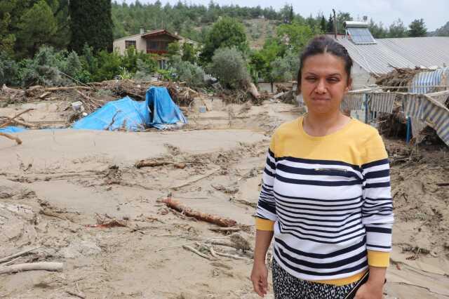 Denizli'de mahalleler sular altında kaldı, tarım alanları zarar gördü! Bölgedekiler '90 yıldır böylesi yaşanmadı' diyor