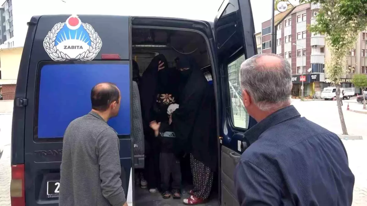 Elazığ\'da Zabıta Ekipleri Dilenci Operasyonu Gerçekleştirdi