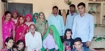 Hindistan'da 33 yıl sonra kayıp adam evine geri döndü