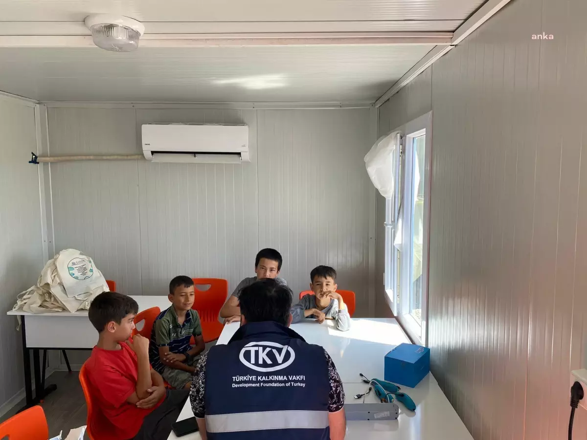 İzmit Belediyesi, Kahramanmaraş\'ta depremzedeler için Gezici Eğitim Programı düzenliyor