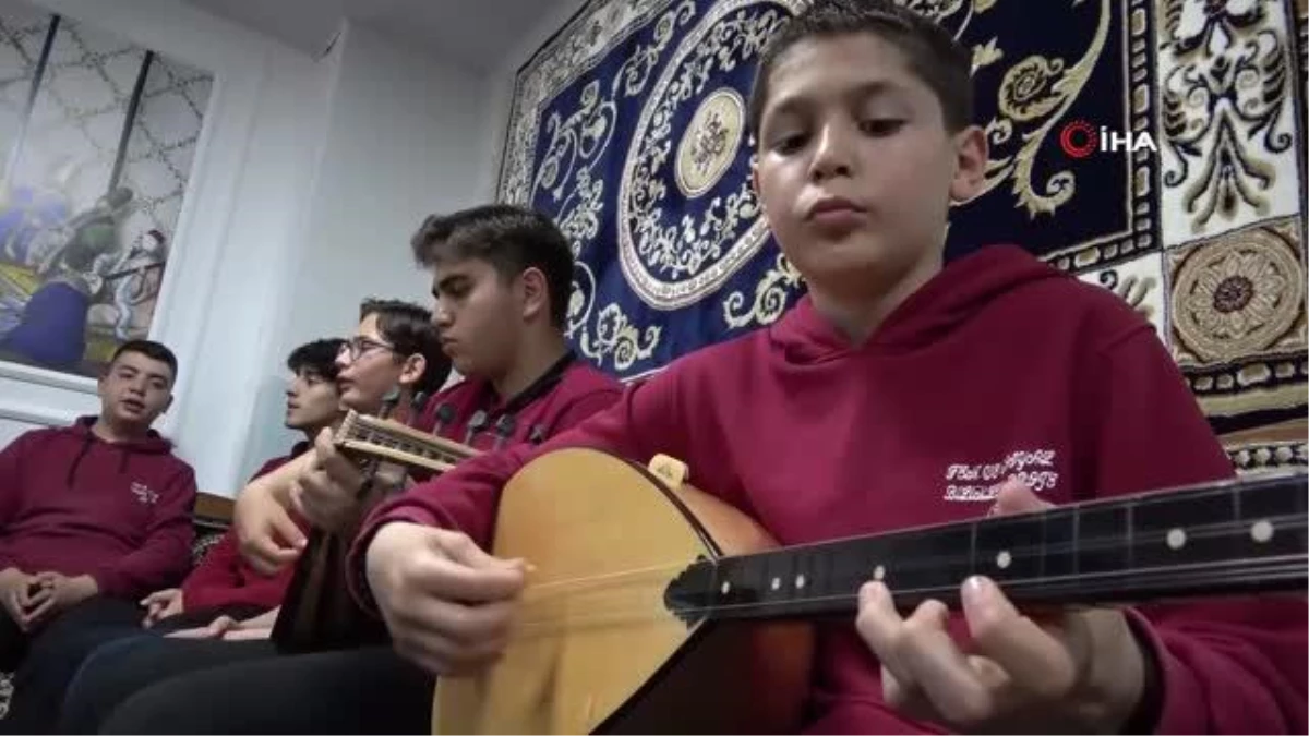 Konservatuvar gibi İmam Hatip Lisesi: Öğrenciler musiki topluluğu kurdu