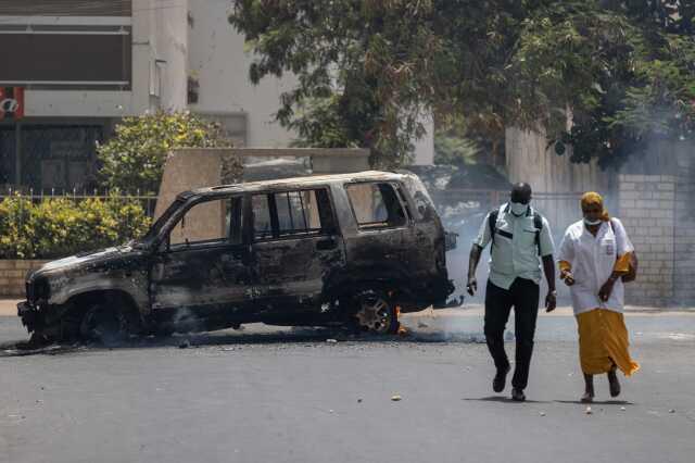 Senegal'de muhalefet lideri Sonko'nun cezasına karşı gösteriler: 9 ölü