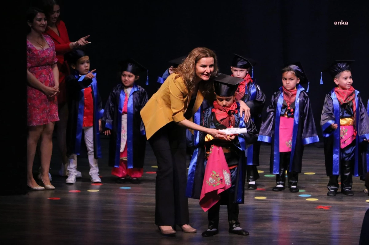 Aydın\'da Çocuk Gelişim Merkezleri Mezuniyet Töreni Düzenlendi