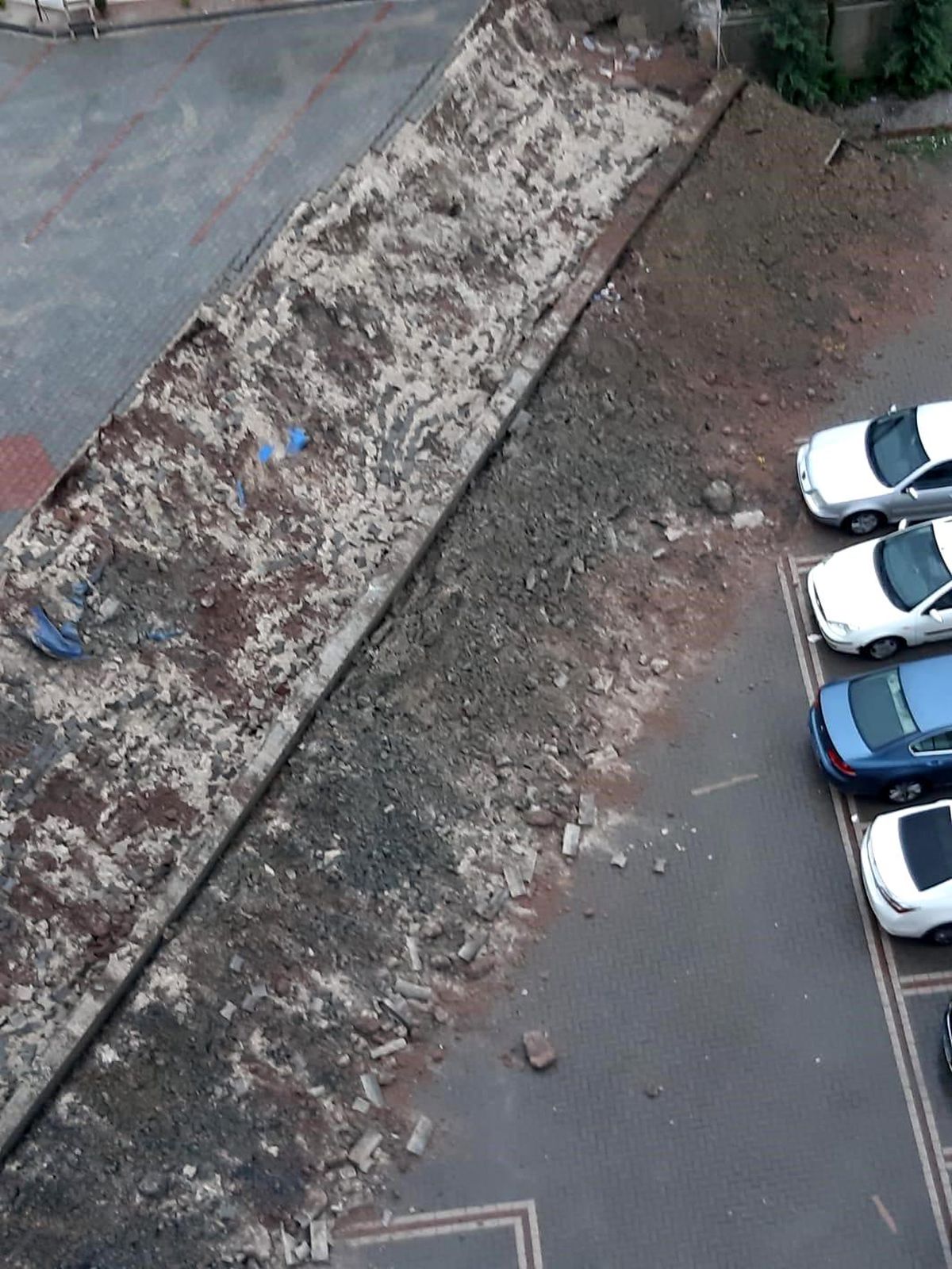 Ankara\'da Şiddetli Yağış Sonrası İstinat Duvarı Çöktü