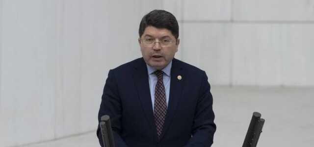 Bekir Bozdağ'dan görevi alan yeni Adalet Bakanı Yılmaz Tunç kimdir?