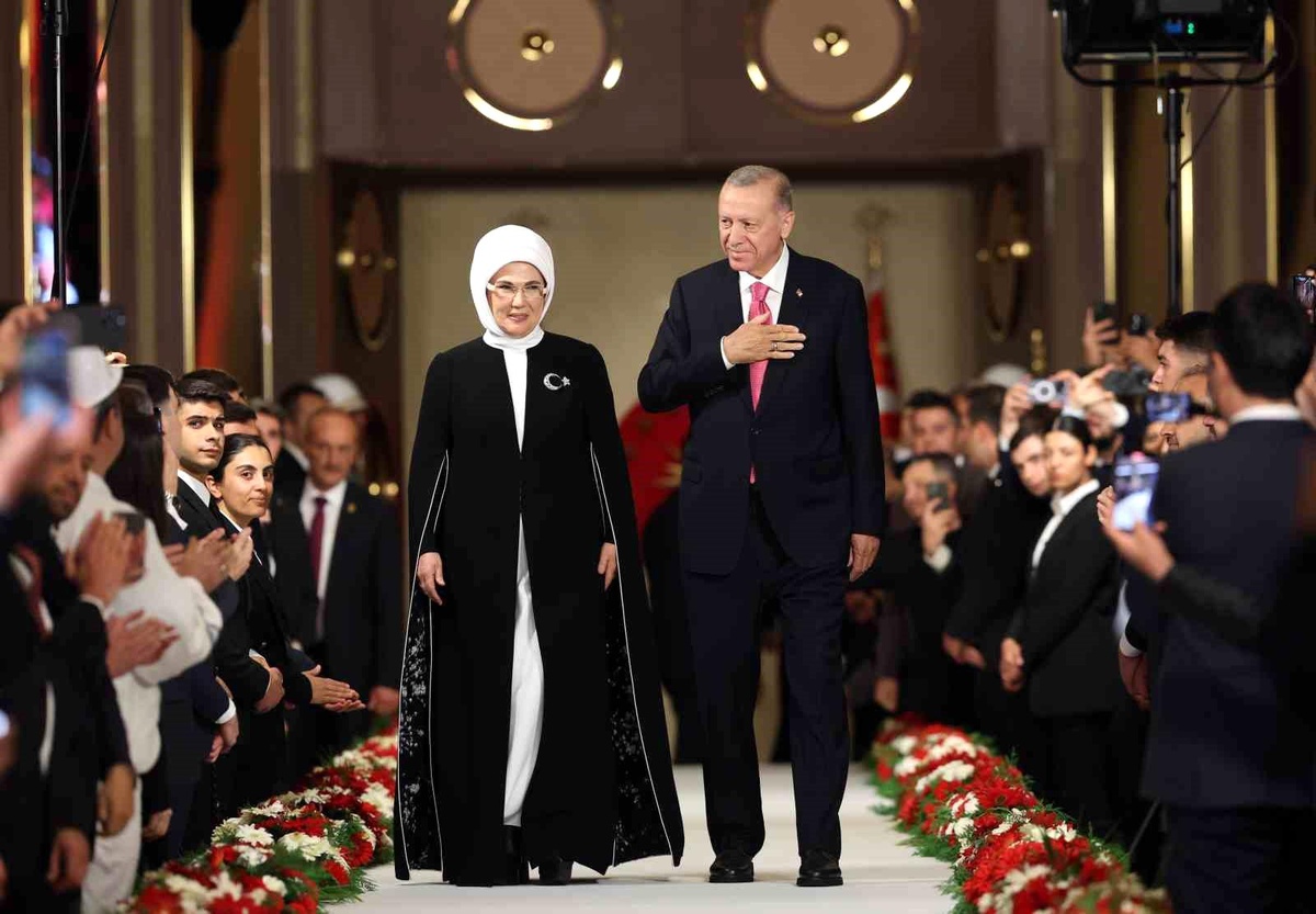 Cumhurbaşkanı Erdoğan, Türkiye Yüzyılı\'nın inşası için göreve başladı