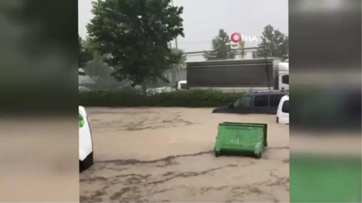 Denizli\'de Hayatı Felç Eden Yağış Yine Yüzünü Gösterdi