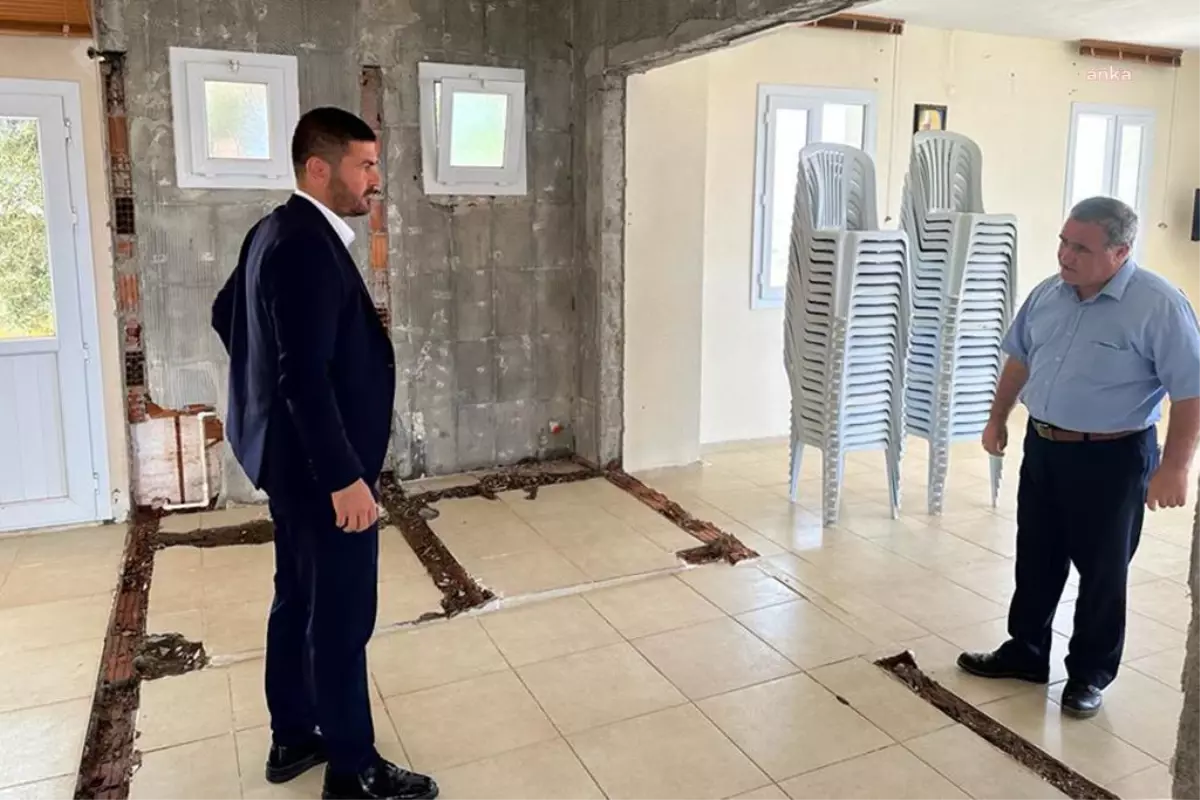 Foça Belediyesi, Bağarası Cem Evi Binasını Yeniliyor