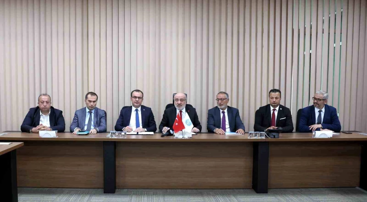Kayseri Üniversitesi ve SMMMO arasında staj kabul işbirliği protokolü imzalandı