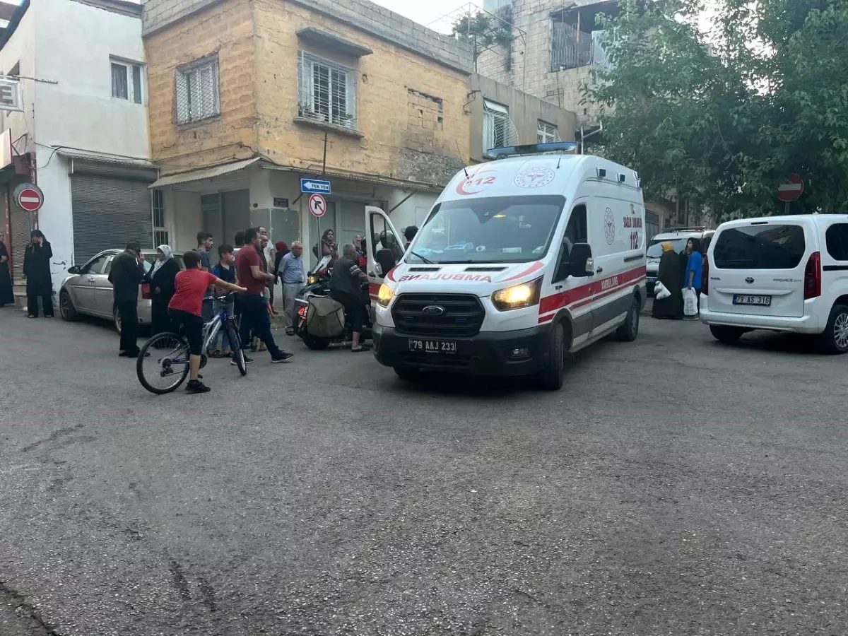 Kilis\'te Silahlı Kavga: 2 Yaralı