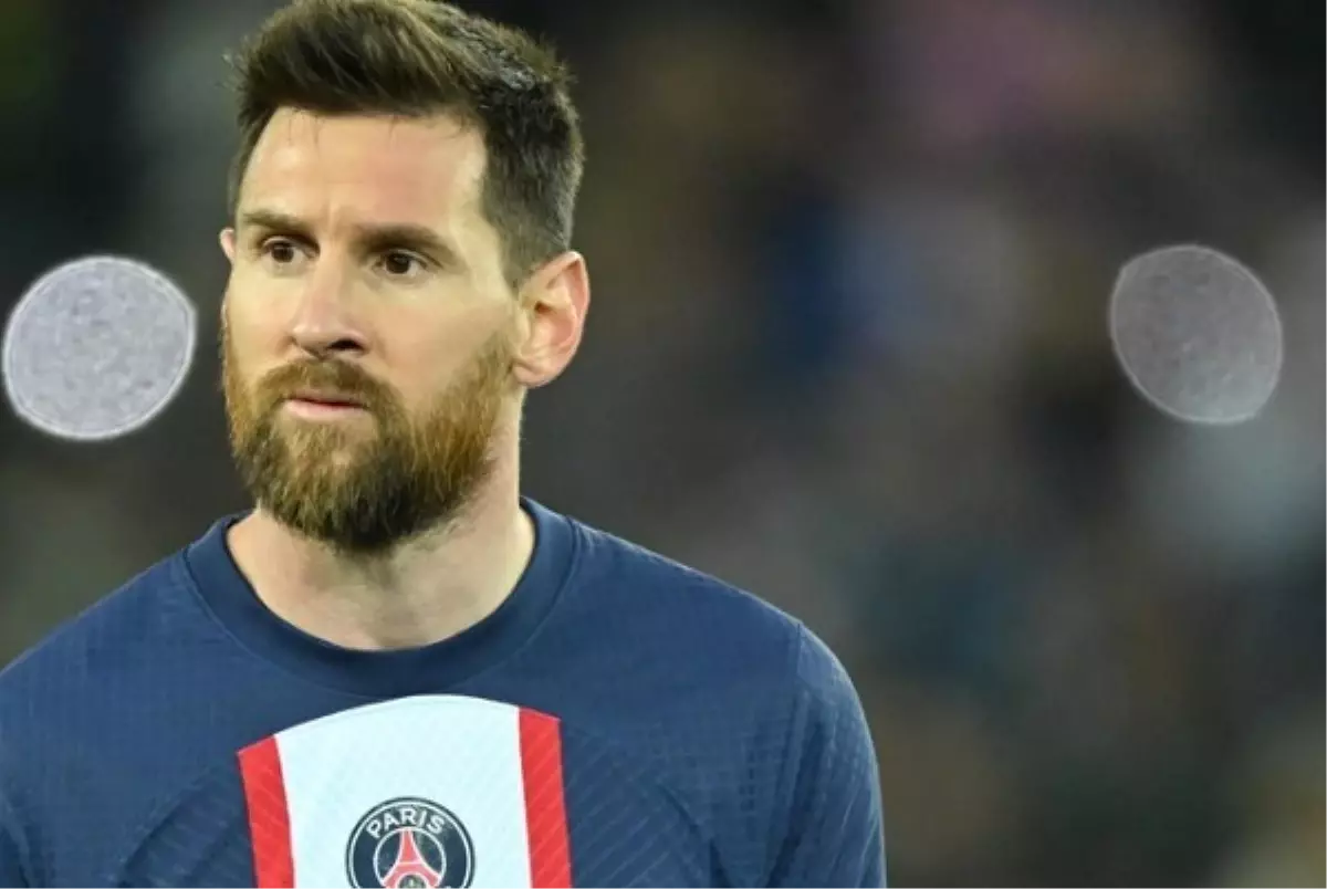 PSG, Lionel Messi ile yollarını ayırdı