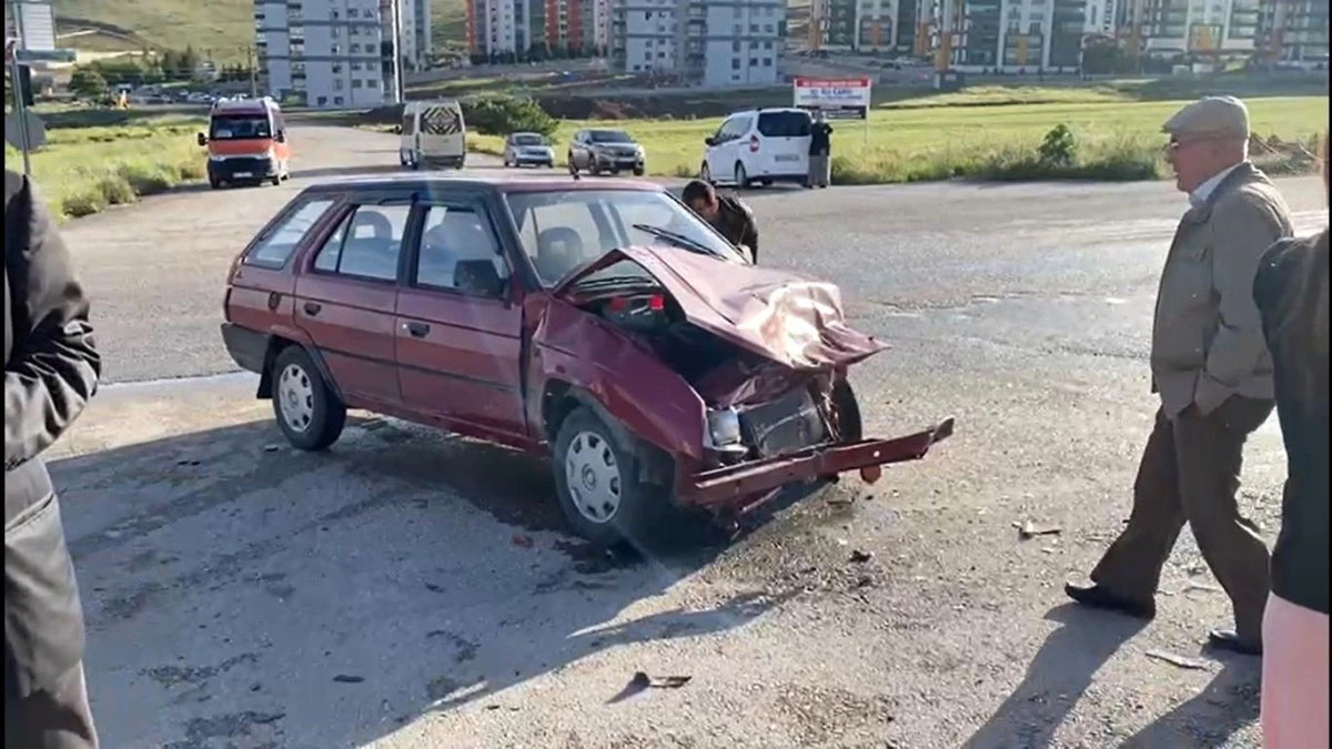 Polatlı\'da trafik kazası: 4 yaralı