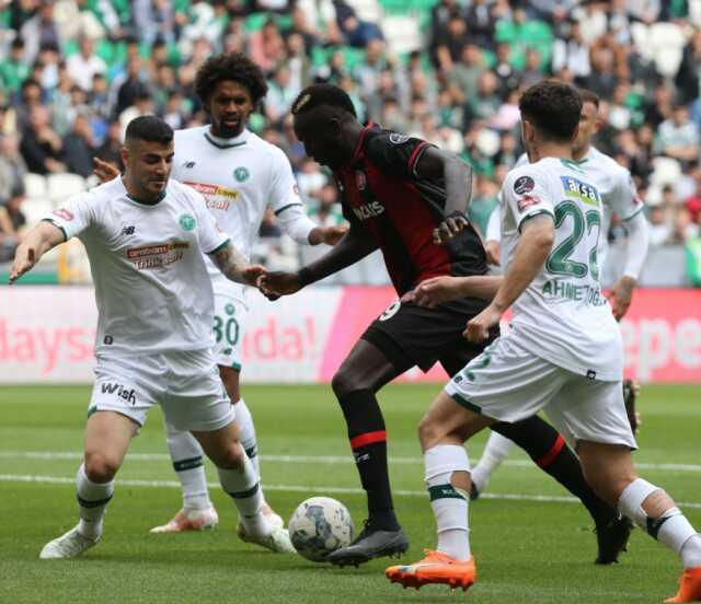 Puanlar paylaşıldı! Konya'da gol var kazanan yok