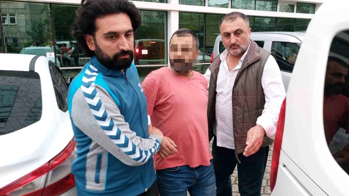 Samsun\'da bıçaklı-sopalı kavgada genç öldüren taksici tutuklandı