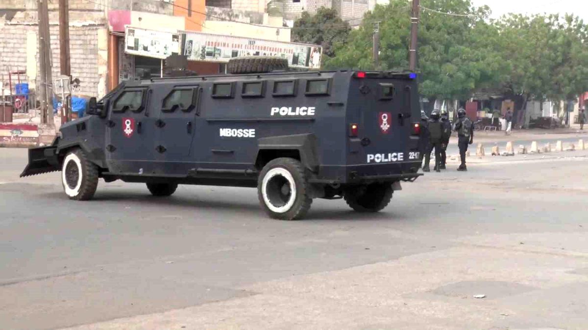 Senegal\'de protestolarda can kaybı 15\'e yükseldi