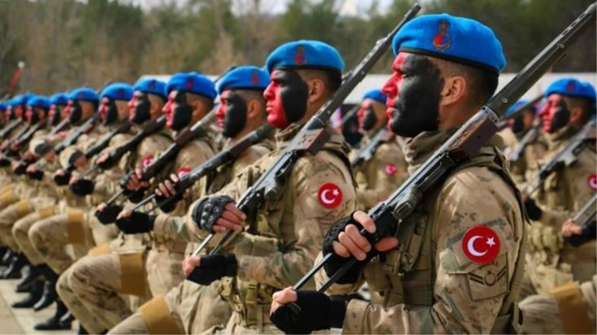 Milli Savunma Bakanlığı, NATO\'nun talebi üzerine bir komando taburunu Kosova\'ya gönderiyor
