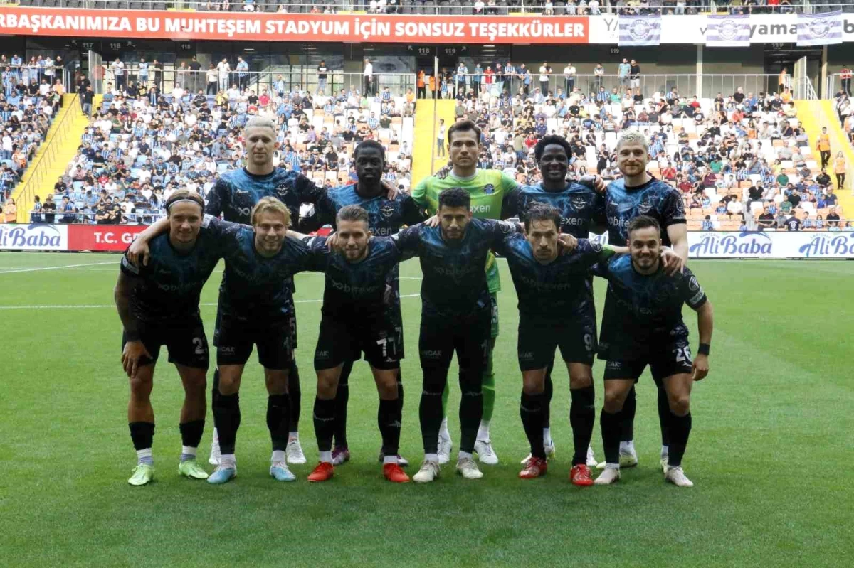 Adana Demirspor - Başakşehir maçında ilk yarı Başakşehir\'in üstünlüğüyle tamamlandı