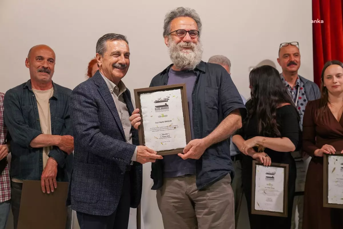 Tepebaşı Belediyesi\'nin 11. Uluslararası Eskişehir Şiir Buluşması başladı