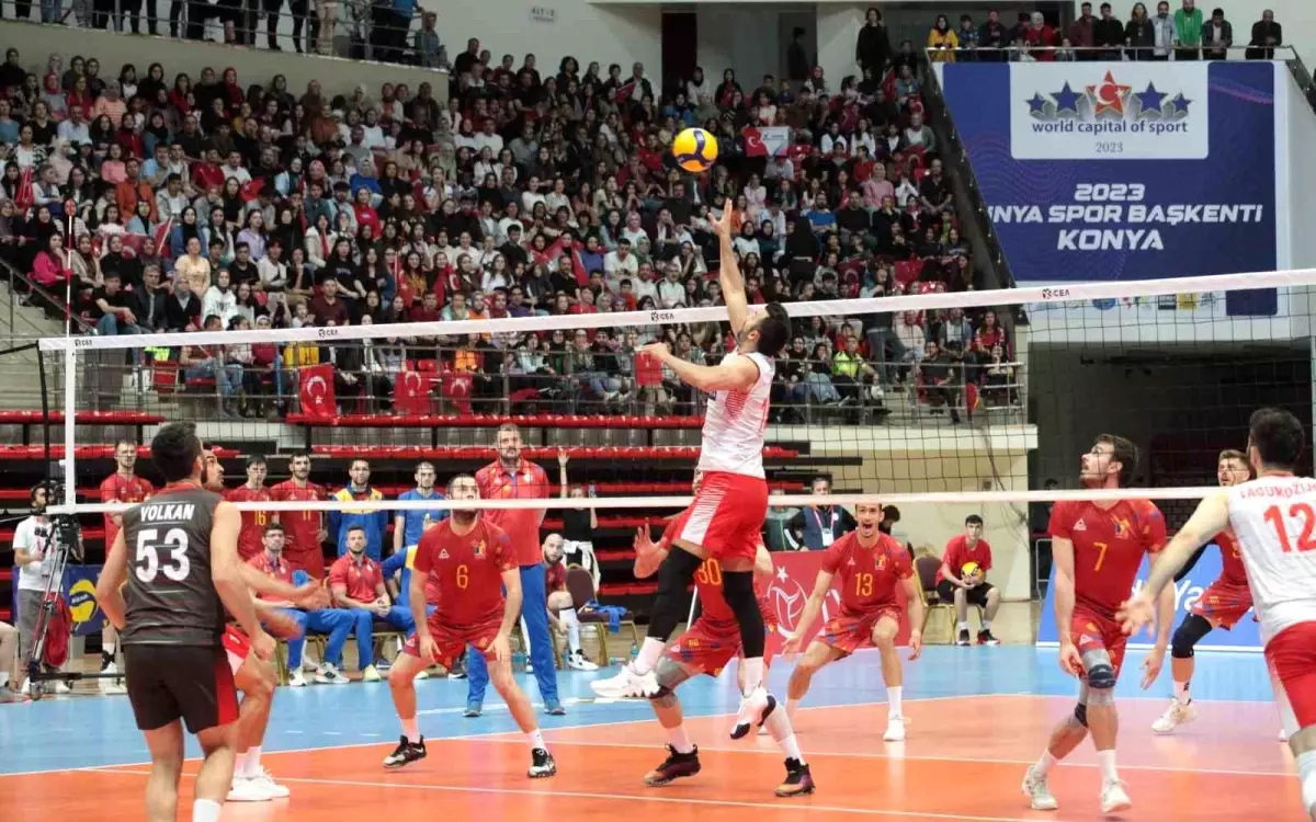 A Milli Erkek Voleybol Takımı, Romanya\'ya mağlup oldu