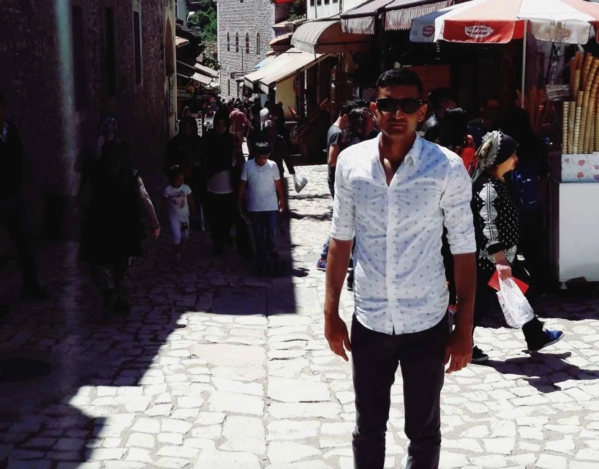 Diyarbakır\'da Motosiklet Kazası: Bir Jandarma Uzman Çavuş Hayatını Kaybetti