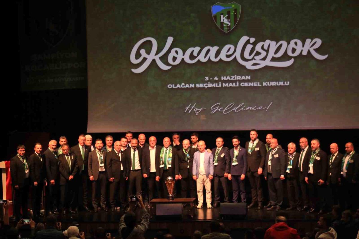Kocaelispor\'un Seçimli Genel Kurulu Tamamlandı: Engin Koyun Yeniden Başkan Seçildi