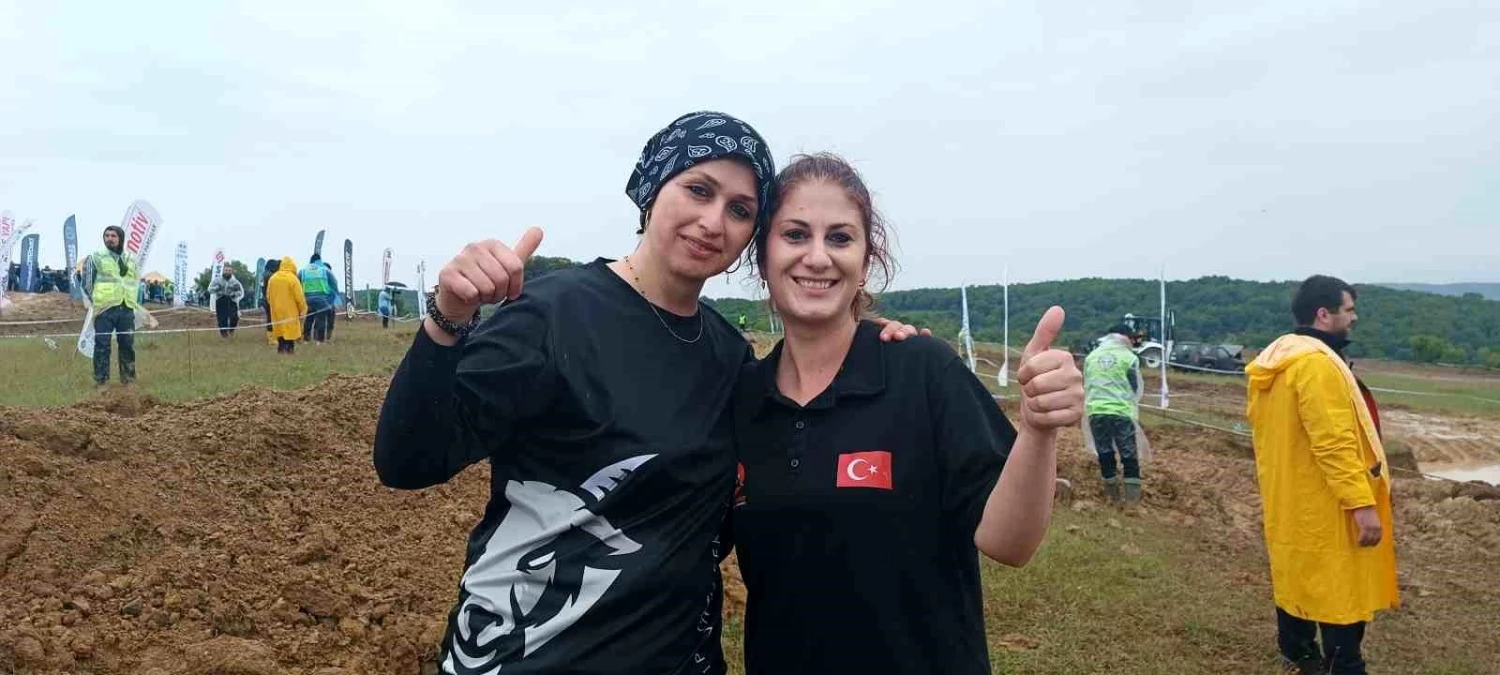 Kadın pilotlar Off-Road Festivali\'nde erkeklere taş çıkardı