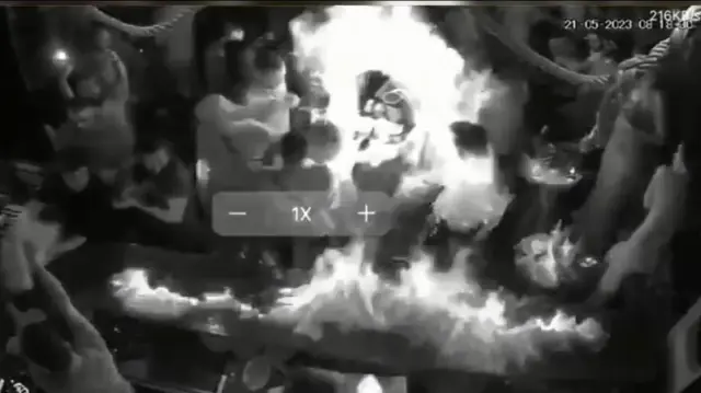 Gece kulübünde ispirtolu şov faciaya dönüştü! Çok sayıda yaralı var