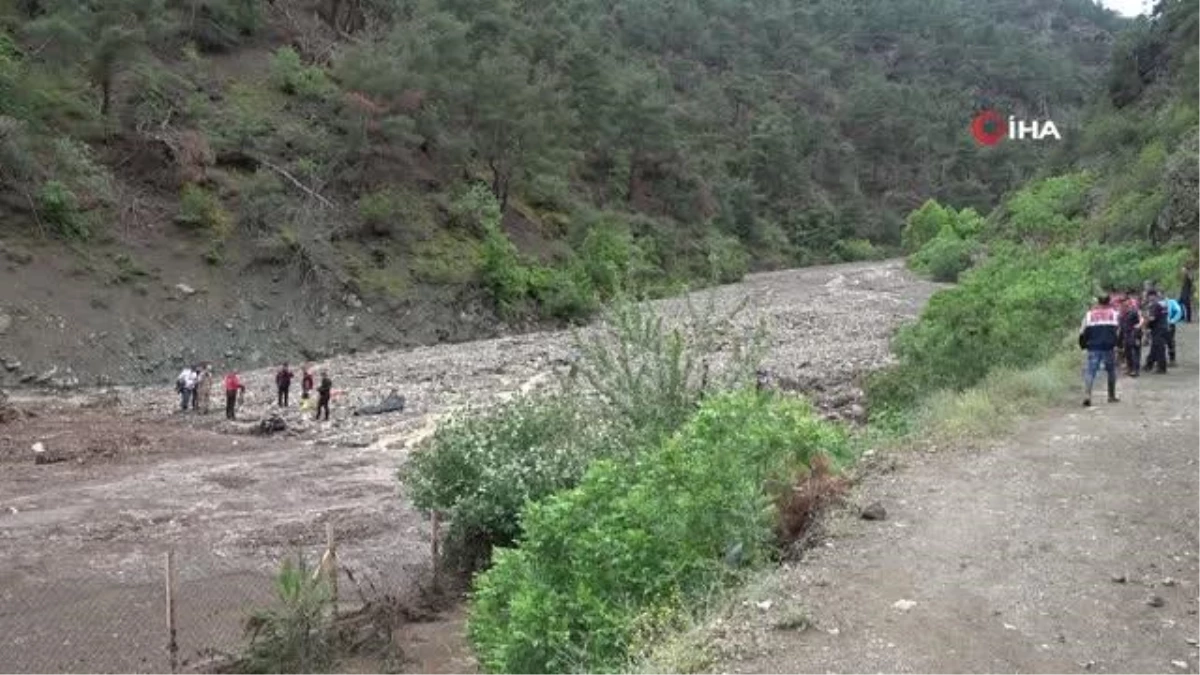 Amasya\'da selde kaybolan iki kişiden birinin cansız bedeni bulundu