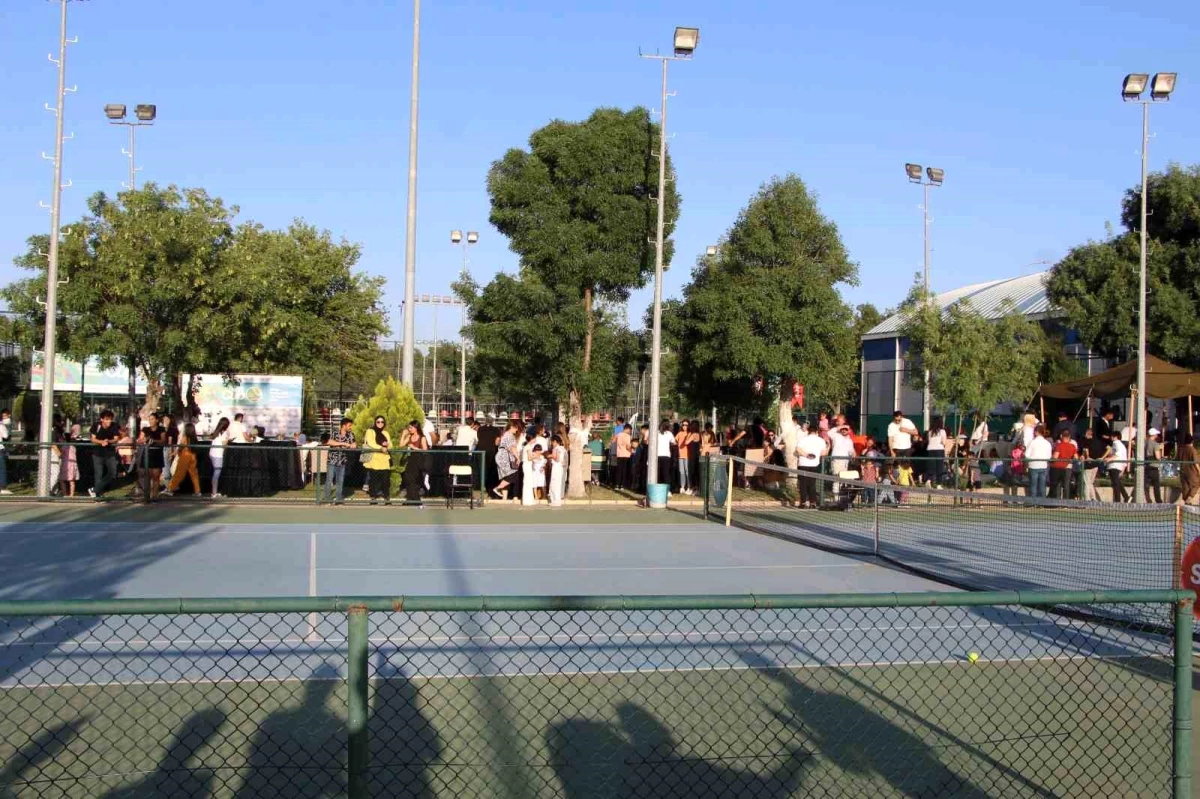 Batman\'da Özel Sektör Tarafından Düzenlenen Soft Cup Tenis Turnuvası Tamamlandı