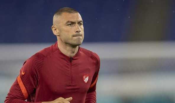 Burak Yılmaz futbolu bıraktı mı? Burak Yılmaz futbolu neden bıraktı?