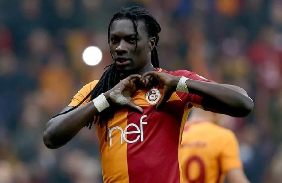 Bafetimbi Gomis Leaves Galatasaray