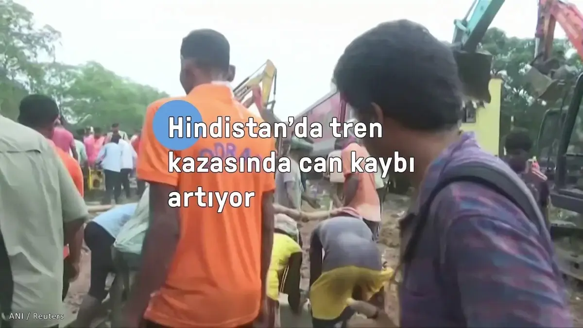 Hindistan\'ta tren kazasında can kaybı artıyor