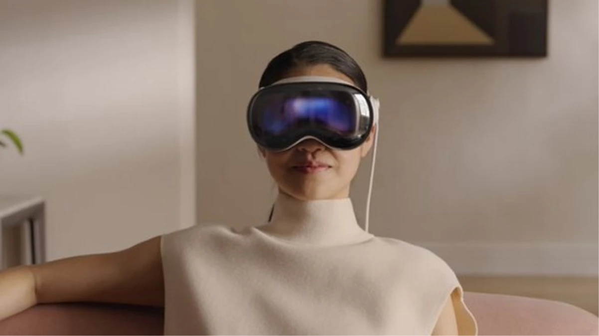 Apple, yeni VR gözlüğü \'Vision Pro\'yu tanıttı