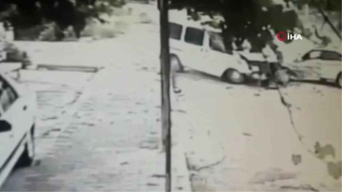 Osmaniye\'de kaza anı kamerada: 1 ölü, 13 yaralı