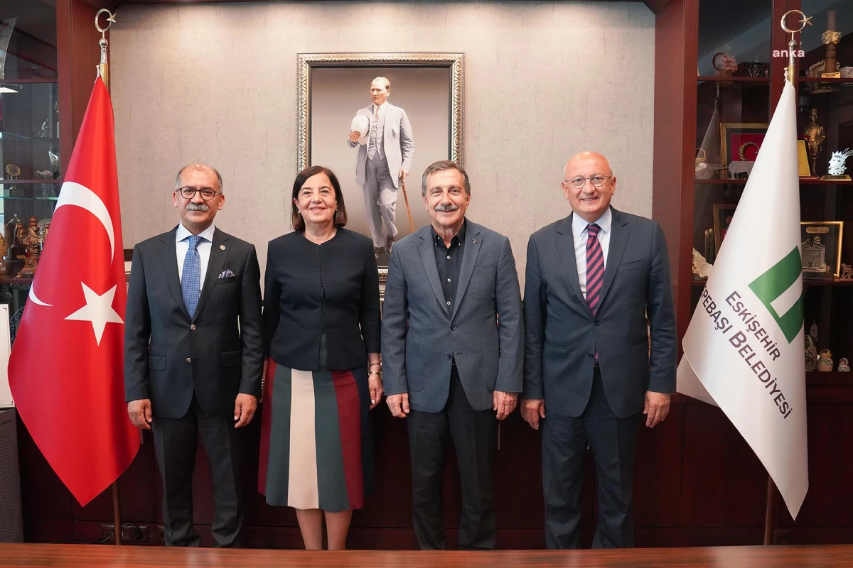 Tepebaşı Belediye Başkanı Ahmet Ataç, CHP Eskişehir Milletvekilleri ile görüştü