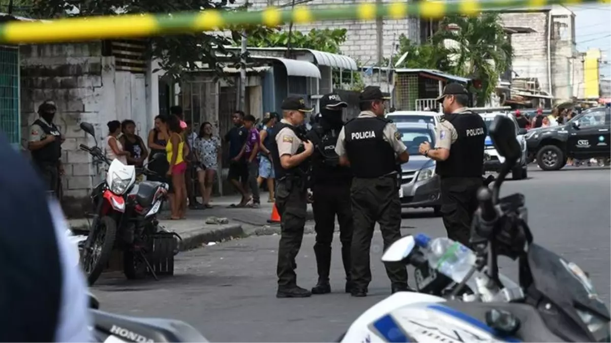 Ekvador\'da silahlı saldırı: 5 ölü, 8 yaralı