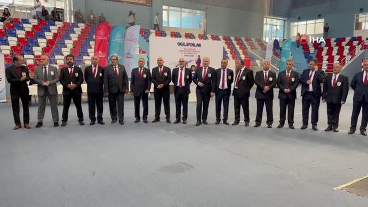 Halk Oyunları Türkiye Şampiyonası Zonguldak\'ta başladı
