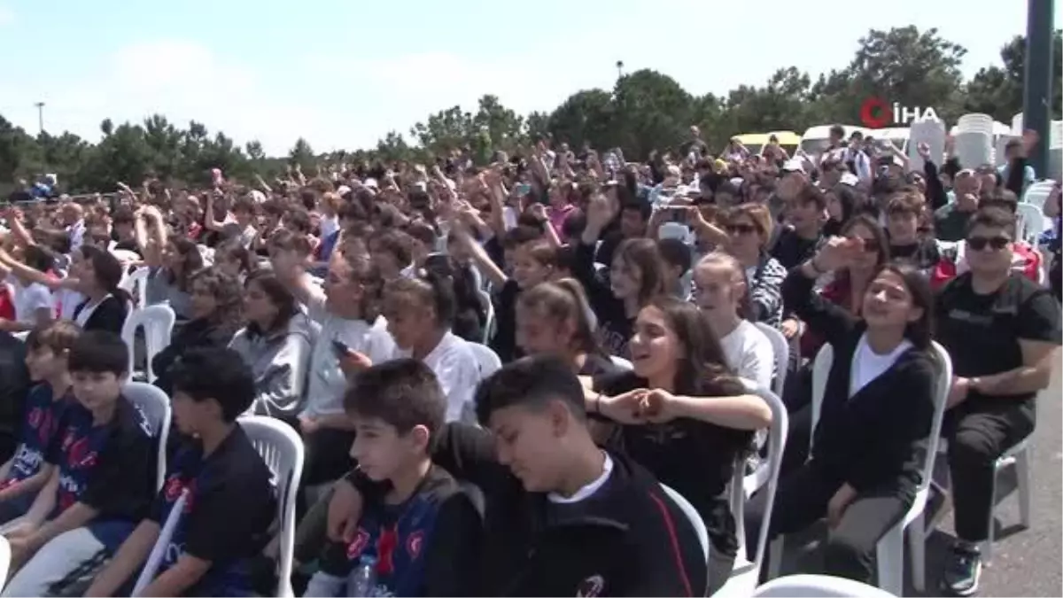 Ümraniye Spor Oyunları\'nda genç sporcular ödüllendirildi