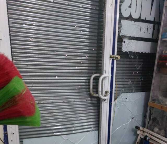 Diyarbakır'da Elektrik Dükkanı Kurşunlandı Diyarbakır'da Elektrik Dükkanı Kurşunlandı